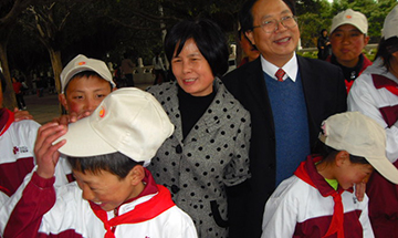 庆祝深圳湾科技生态园项目获得荣誉